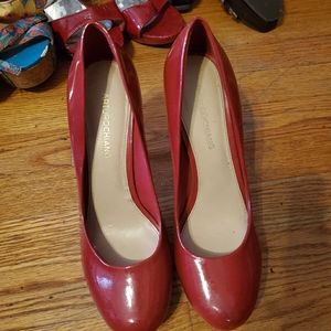 Red pumps